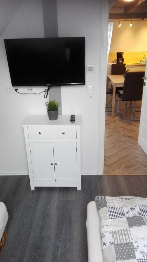 Gaestehaus Burgblick Guest house 2*