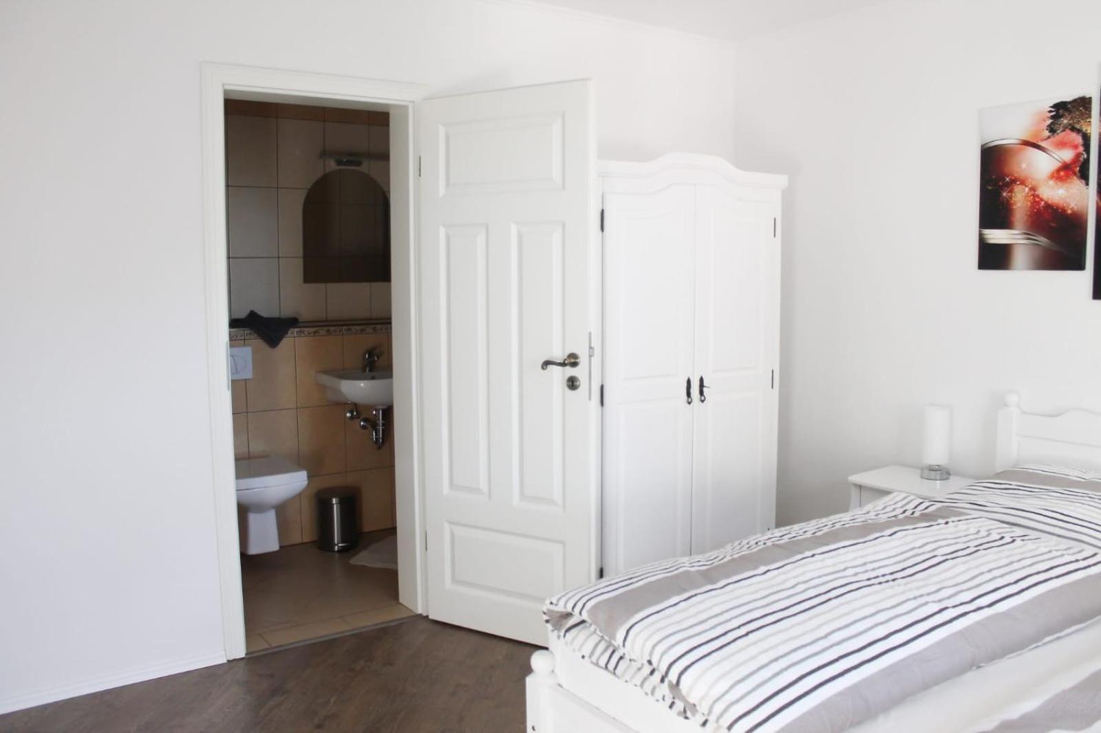 Guest house Gaestehaus Burgblick Neustadt-Glewe